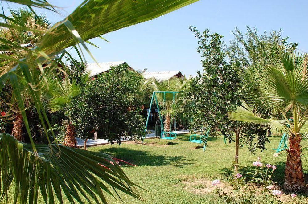Dream Park Bungalow Titreyengol Екстер'єр фото