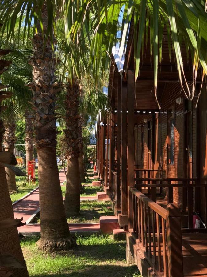 Dream Park Bungalow Titreyengol Екстер'єр фото